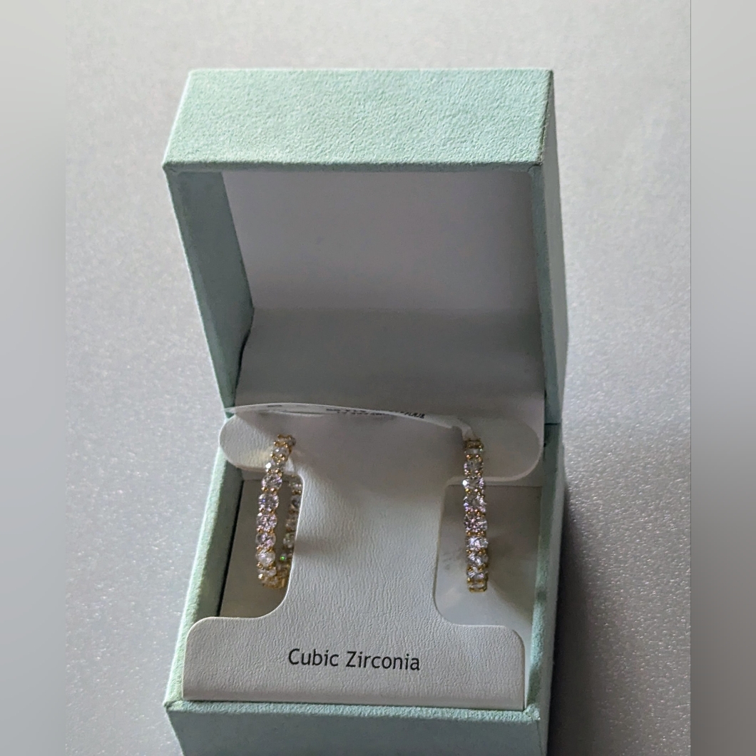 Nwt, Rachel Ashwell Cubic Zirconia Hoop Earrings. Original Gift Box